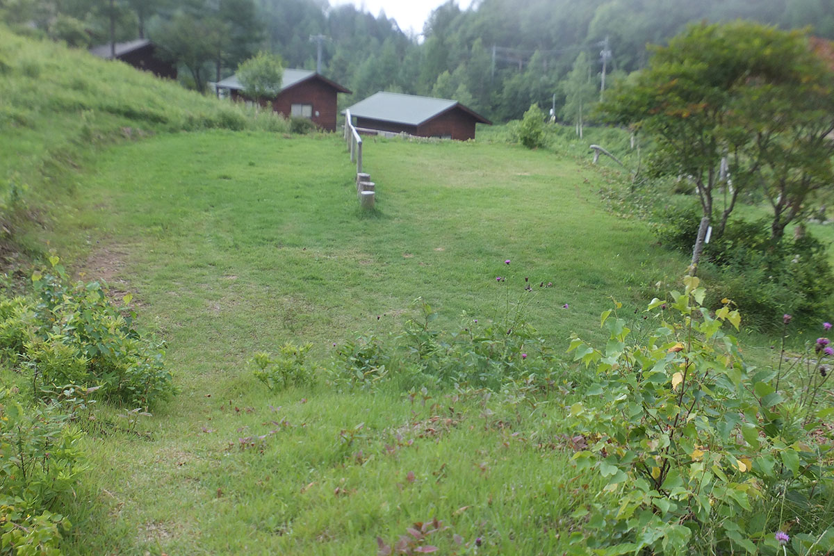 テントサイト6.7